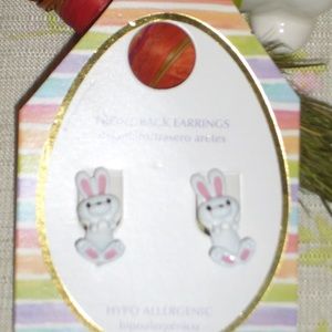 🌸Look Bunny Earrings